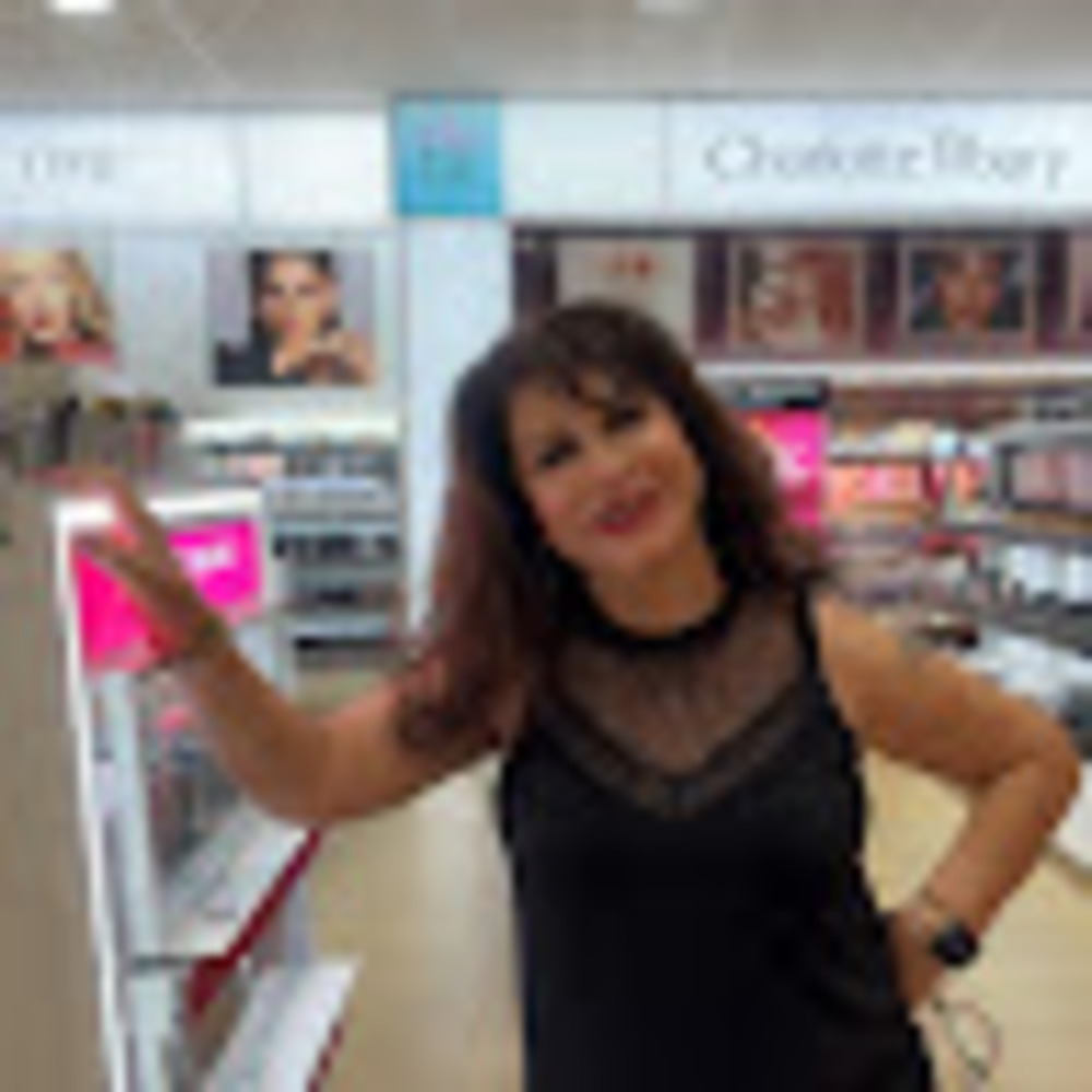 Meet your Posher, Shahin